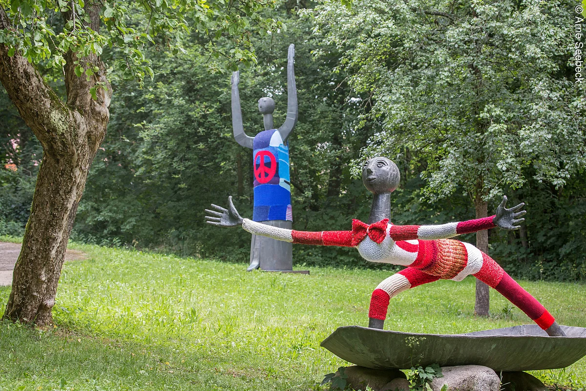 Heinrich-Kirchner-Skulpturengarten am Burgberg Heinrich-Kirchner-Skulpturengarten am Burgberg